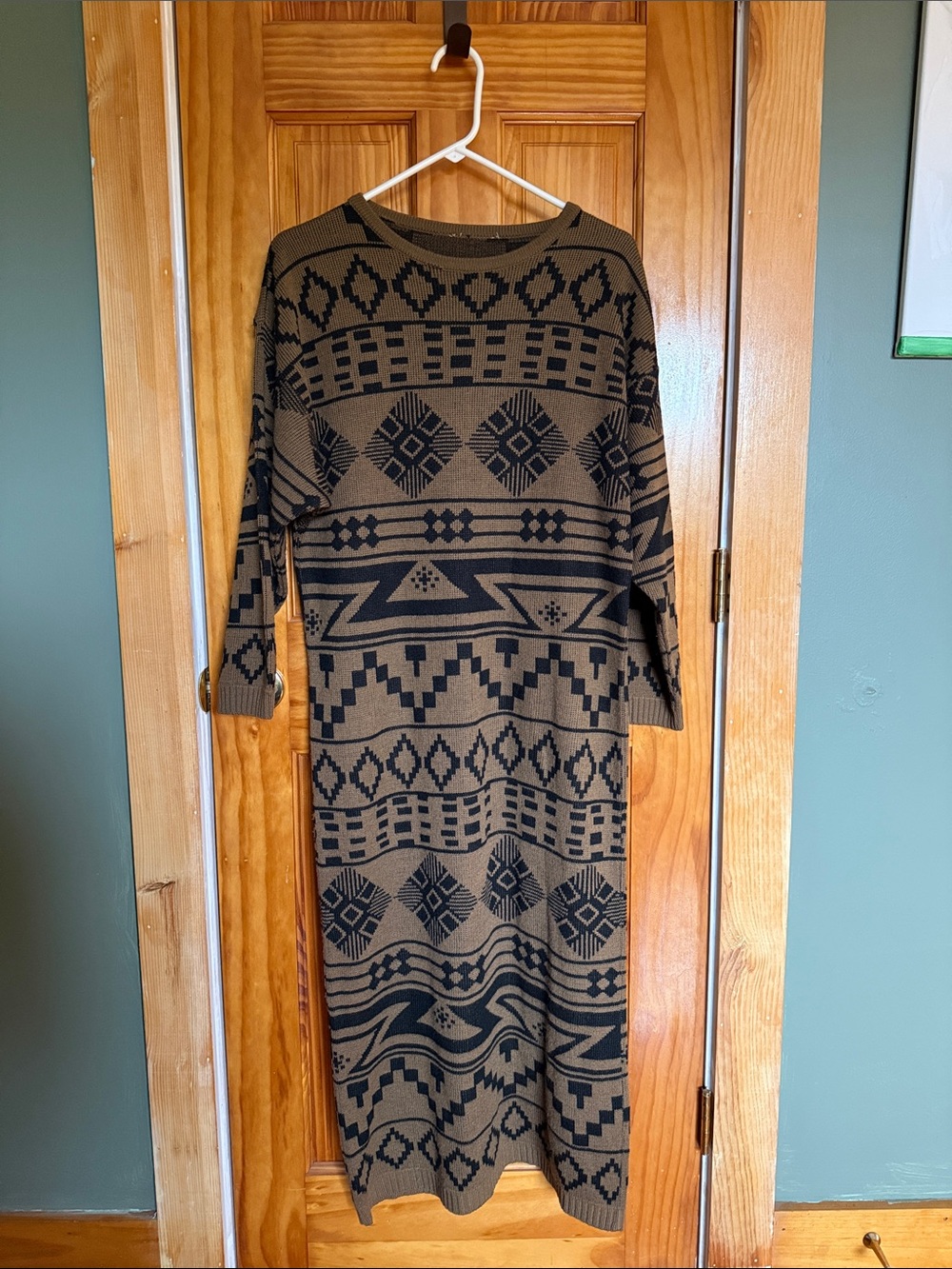 Geometric Knit Midi Dress in Brown and Black